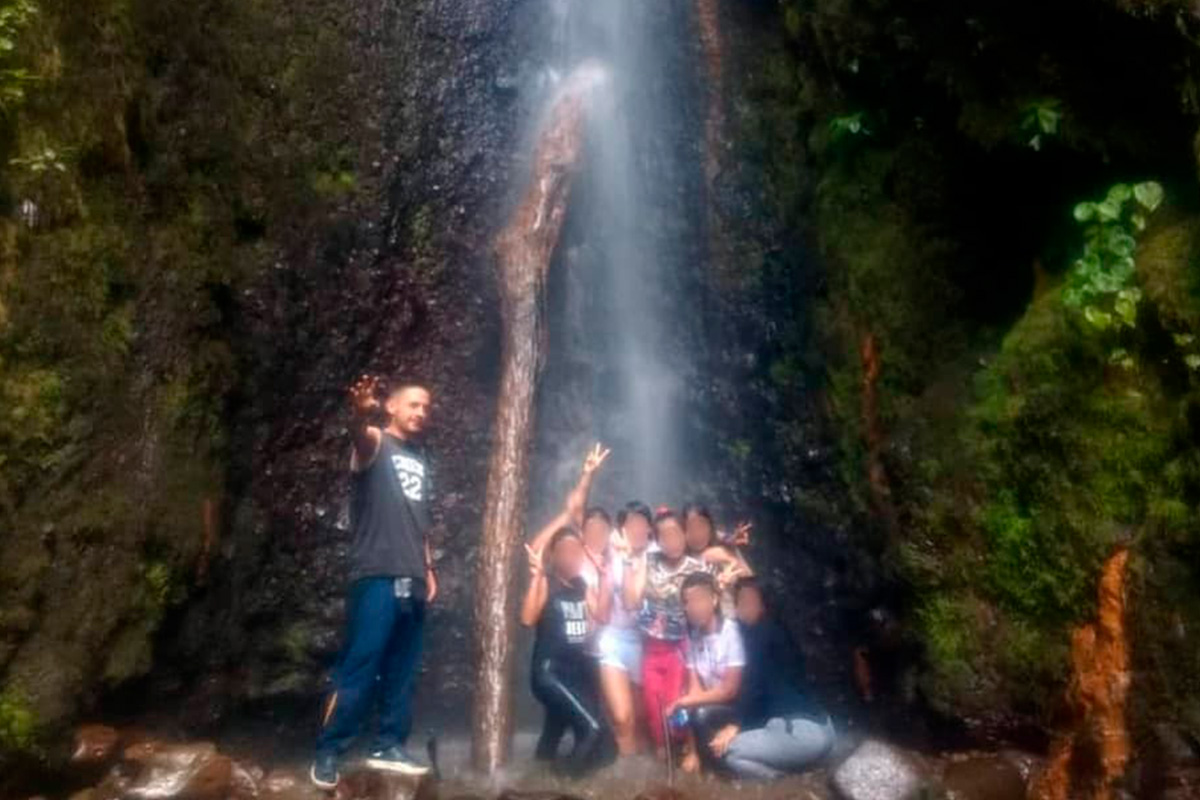 salidas deportivas con nuestros niños de la fundacion sirviendo con amor
